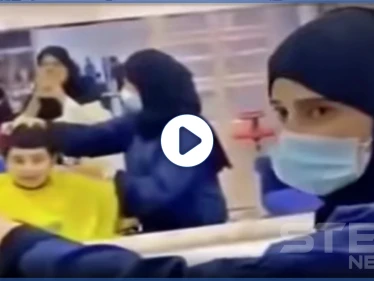 بالفيديو|| مهارة فتاة سعودية تعمل في صالون حلاقة تثير ضجة في المملكة