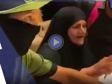 شاهد|| نانسي بيلوسي العراق.. "أم حسين" توقع على قرارات وتحاكي دور المشرعين بمجلس النواب