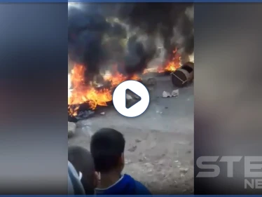 بالفيديو|| حرق إطارات ومظاهرات.. الأهالي غاضبون من تحرير الشام بسبب معبر الغزاوية