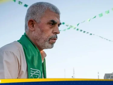 محقق استجوب زعيم حماس لـ 180 ساعة عندما كان في سجون إسرائيل يكشف ماذا تعني الحركة لـ السنوار