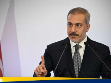 تركيا ترصد تحركات في سوريا.. وتحذر من خطر يهددها
