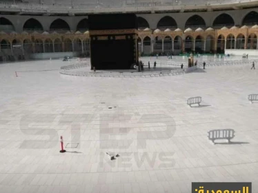 السعودية تغلق الحرمين بسبب كورونا