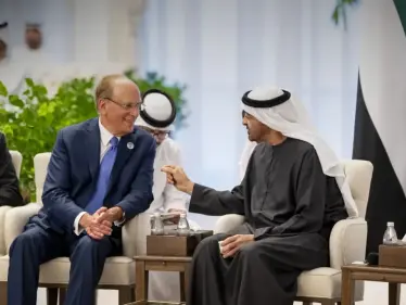 سارع قادة كبرى شركات الاستثمار الأمريكية إلى زيارة أبوظبي تأكيدًا للثقة بالاقتصاد الإماراتي - وكالة ستيب نيوز