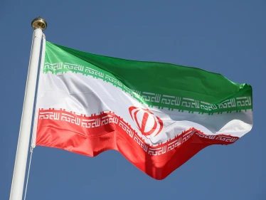 إيران تجدد دعوتها للولايات المتحدة لرفع العقوبات التي فرضتها إدارة ترامب