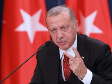 إلى ماذا يُلمح هذه المرّة؟.. أردوغان يتحدث عن اللاجئين مهاجماً الولايات المتحدة