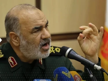 قائد الحرس الثوري الإيراني: يمكننا اعتراض الأقمار الصناعية وضرب أي سفينة متحركة