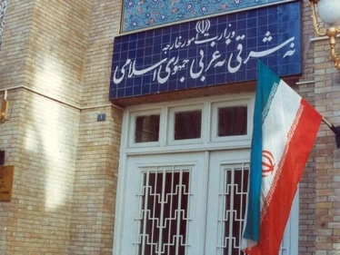 إسرائيل تتسبب بتصعيد كبير بين بريطانيا وإيران واتخاذهما خطواتٍ متبادلة