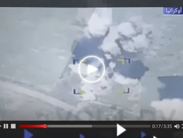 بضربةٍ ساحقة من قنبلة شديدة الانفجار.. شاهد كيف حوّل الجيش الروسي مستودعاً أوكرانياً لكتلة من النيران