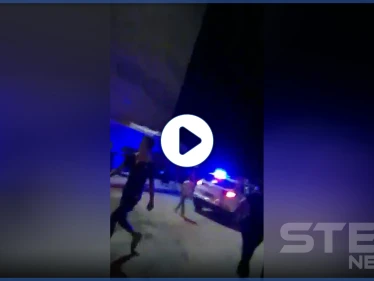 خاص بالفيديو|| عناصر من الأسايش يقتحمون عرساً في الطبقة للمشاركة بـ"الدبكة".. رفضهم الأهالي ففضوا الفرح
