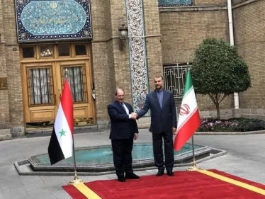 طهران تجمع وفدين إماراتي وسوري لأول مرة وتتحدث عن خروج قوات أجنبية من سوريا