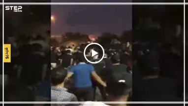 مشهد صادم لسيارة تدهس متظاهرين جنوب العراق