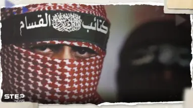 شاهد|| ظهور "شخصية غامضة" مع مقاتلي القسام تثير جدلاً.. شوهدت خلال عملية تبادل الأسرى