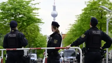 ألمانيا تعتقل مواطناً يعمل في الجيش بتهمة التجسس لمصلحة روسيا