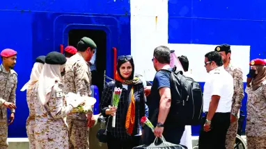 السعودية تجلي عشرات الإيرانيين من السودان للمرة الأولى