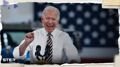 بالفيديو|| بايدن يضل طريق العودة ويطلب المساعدة من حرس الشرف