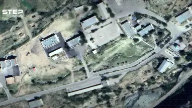 صور أقمار صناعية تكشف حجم الأضرار داخل قاعدة خورغو الإيرانية