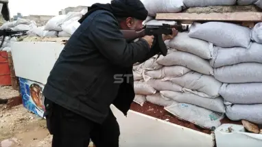 جانب من رباط قوات المعارضة في جبهة تادف قرب مدينة الباب شرق حلب