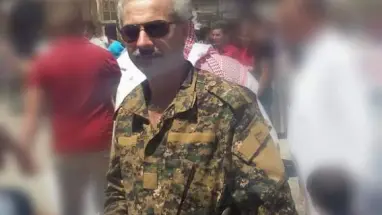 عقب الهجمات على مواقع الأسد بـ درعا، مجهولون يغتالون ضابطا ويختطفون آخر!!