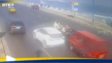 مشهد مروع.. ميكروباص يدهس عددا من المارة على كورنيش الإسكندرية بمصر (فيديو): أحدث الأخبار