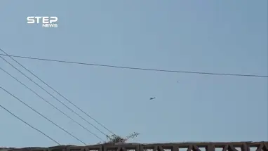 تحليق للطيران المروحي التابع للتحالف الدولي في سماء مدينة الطبقة وريفها