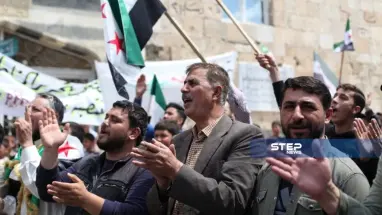 مظاهرة بمدينة بزاعة شرق حلب طالبت بمحاكمة الأسد على جرائمه