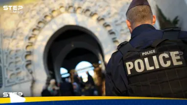 وزير الداخلية الفرنسي يأمر بسحب إقامة إمام عربي بعد تهجمه على "العلم الثلاثي الألوان"