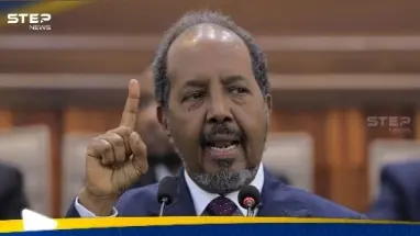 الصومال.. هكذا يساوم الرئيس على السيادة مقابل البقاء