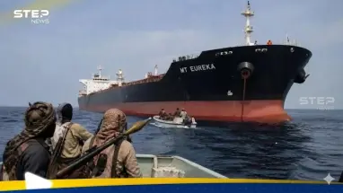 صورة  لناقلة نفط في البحر الأحمر