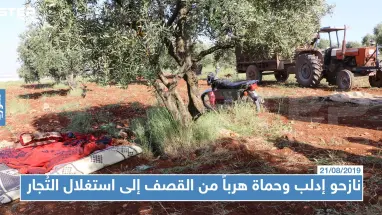 نازحو إدلب وحماة هرباً من القصف إلى استغلال التُجار وأصحاب المنازل