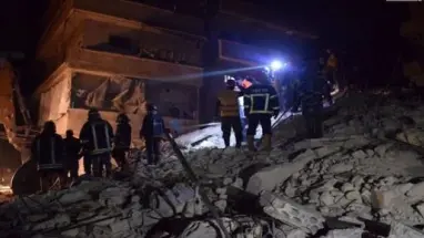 انهيار منزل بمدينة الباب يودي بحياة قاطنيه المهجّرين