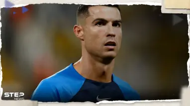فك الحذاء بأسنانه.. شاهد تصرف غير متوقع لكريستيانو رونالدو مع زميله المصاب يثير ضجة