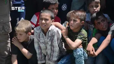 تعزيزات عسكرية للنظام تُنشر على ضفة النهر، ونازحون يفرون من مخيم الهول