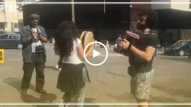 فرقة موسيقية تقطع طرقات بيروت على أنغام "هيلا هيلا هو" (فيديو)