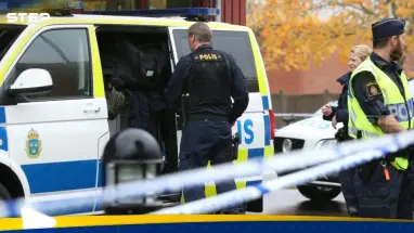 السويد تعلن العثور على جسم "خطير" قرب السفارة الإسرائيلية في ستوكهولم.. والشرطة تحقق