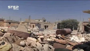شاهد بالفيديو .. ما خلّفه القصف العنيف على بلدة البوابية جنوبي حلب