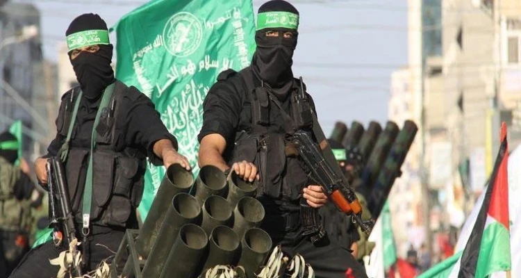20 مصاب بالقدس والرئاسة الفلسطينية تصدر بياناً وفصائل المقاومة تؤكد أن "يدها على الزناد"