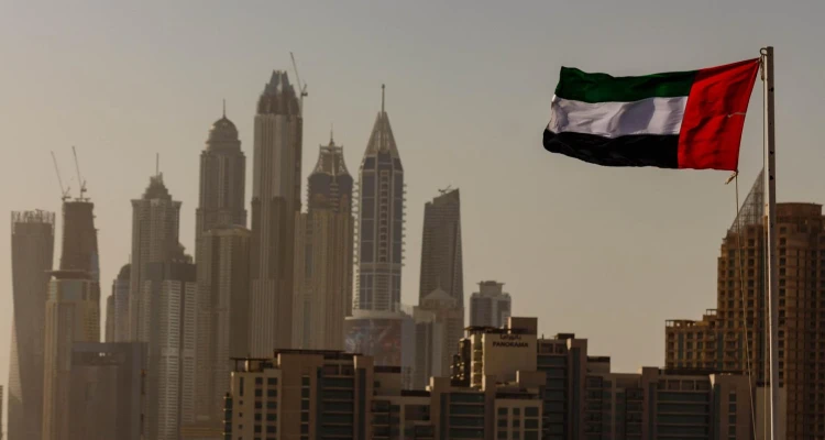 أزمة القرداحي.. إجراءات تتخذها الإمارات ضد لبنان تضامناً مع السعودية