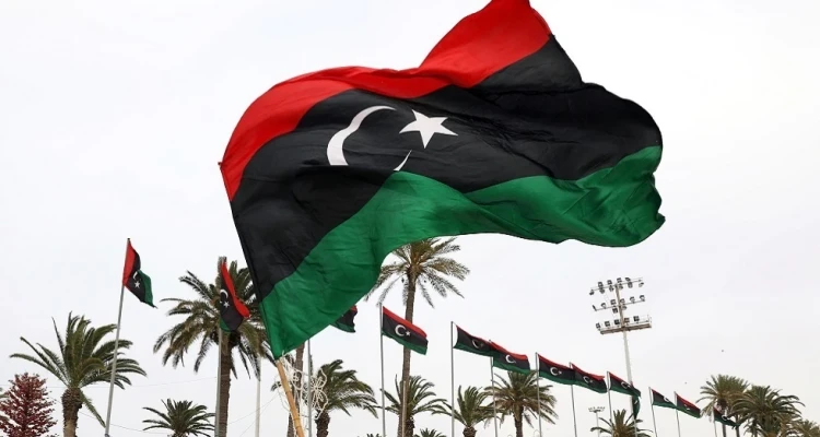 بعد سيف الإسلام.. مقرّب من القذافي يترشح للانتخابات الرئاسية
