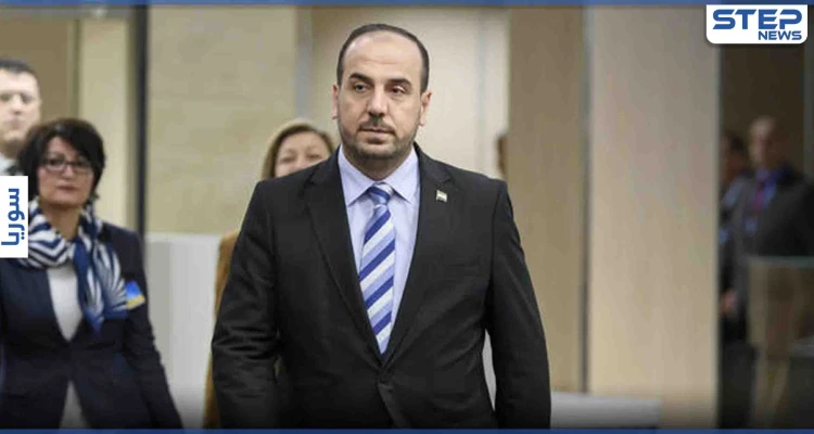 بالفيديو|| نصر الحريري يتمايل على أهازيج الأغاني الكردية خلال احتفالية بعيد "النوروز" في مدينة عفرين