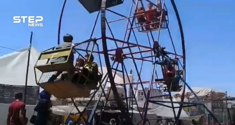 شاهد أجواء العيد وفرحة الأطفال في مدينة الدانا بريف إدلب الشمالي