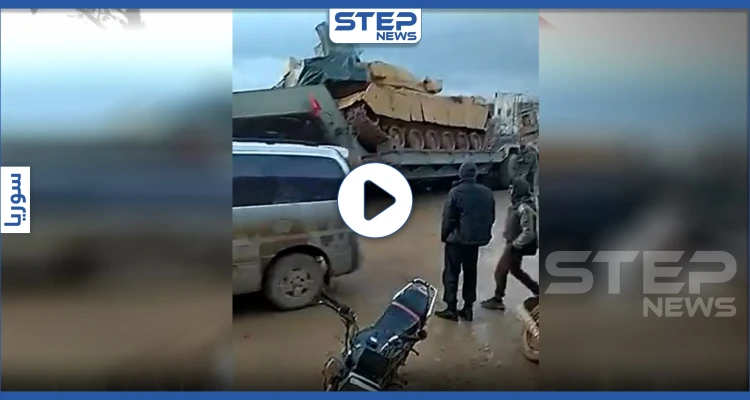 بالفيديو|| ضمن خطاهم المتسارعة باتجاه إدلب.. حاملة دبابات تركية تواجه حادثًا بكفرلوسين