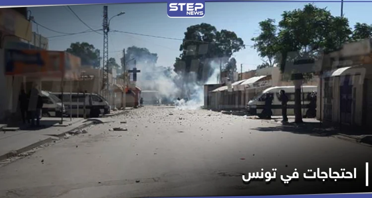 بالصور|| احتحاجات ضدّ السلطات التونسية بعد دفن رجل داخل كشكه المخصص لبيع السجائر