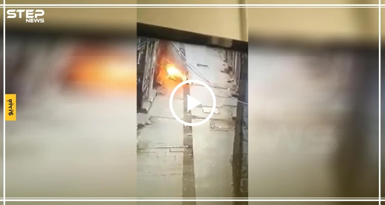 مشاهد مرعبة|| رجل يمني يضرم النار بنفسه داخل أحد أحياء صنعاء