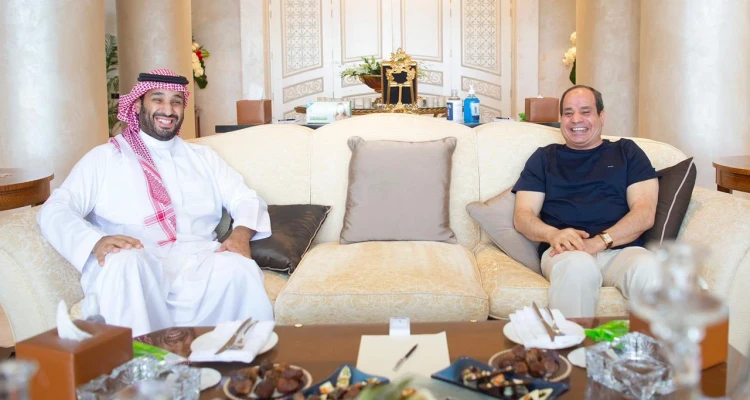 السيسي يكشف مضمون لقاءه بولي العهد السعودي الأمير محمد بن سلمان: أخبار