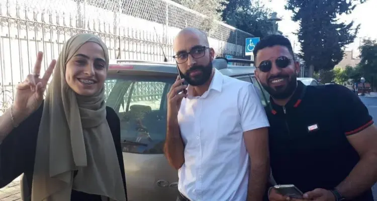 بالفيديو|| لحظة إفراج القوات الإسرائيلية عن الناشطة المقدسية منى الكرد: أخبار