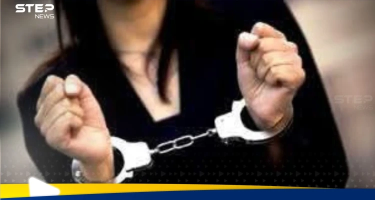 سيدة تطعن مسؤولا مصريا بسكين في مقر عمله.. والسلطات تكشف دافعها