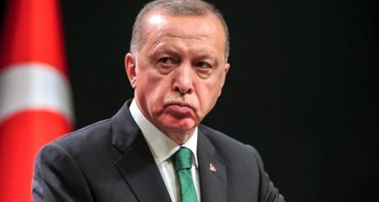 متحدياً بتصريحات جديدة.. ماذا قال أردوغان بعد انهيار الليرة التركية أمام الدولار!؟