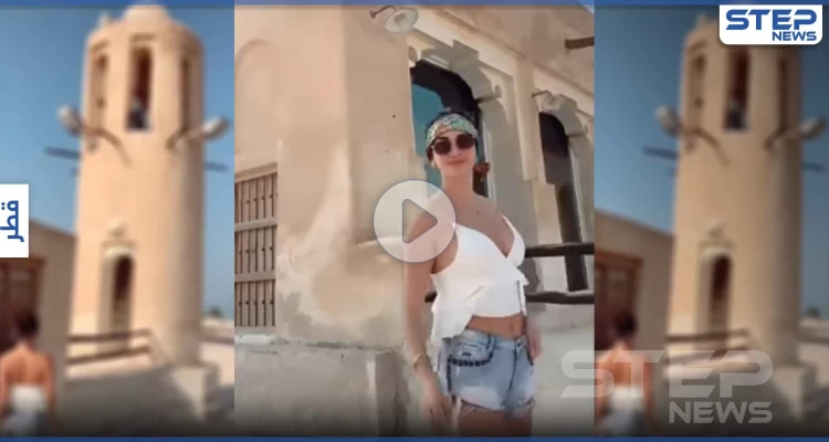 بالفيديو|| بلباس فاضح وحركات مثيرة.. امرأة أجنبية ترقص داخل مسجد بقطر والقطرين يلومون السلطات