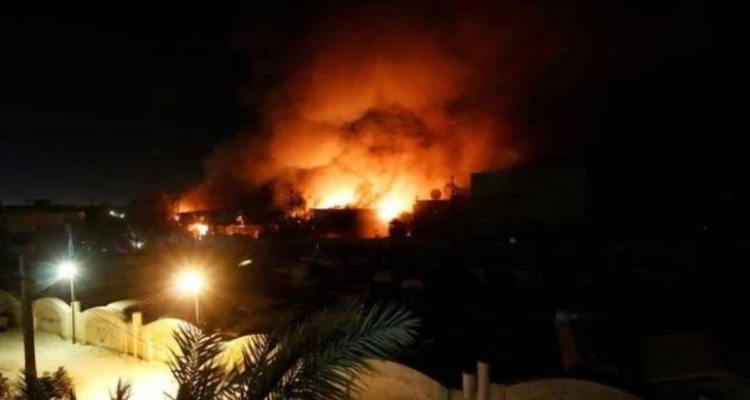 لحظة استهداف السفارة الأمريكية في بغداد ودفاعات المنطقة الخضراء تتصدى