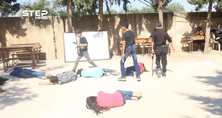 مسرحية "إرهاب الأطفال" وانشطة تعليمية وترفيهية لطلاب مدرسة الضهر بريف إدلب